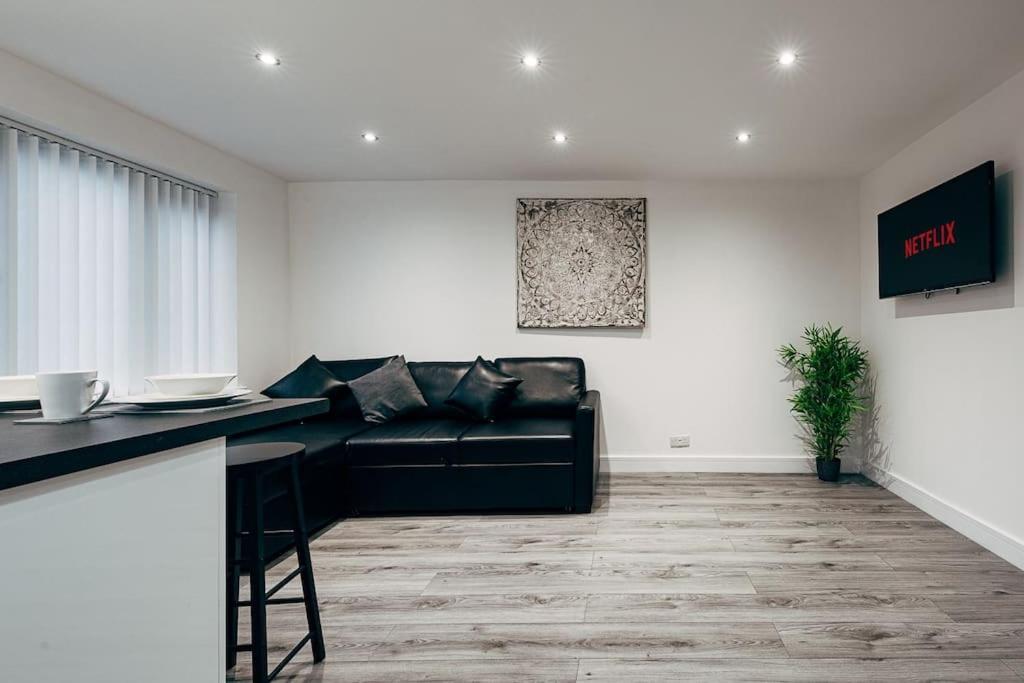 Park & Relax In 1Bd Central Liverpool Home Exterior foto