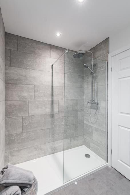 Park & Relax In 1Bd Central Liverpool Home Exterior foto