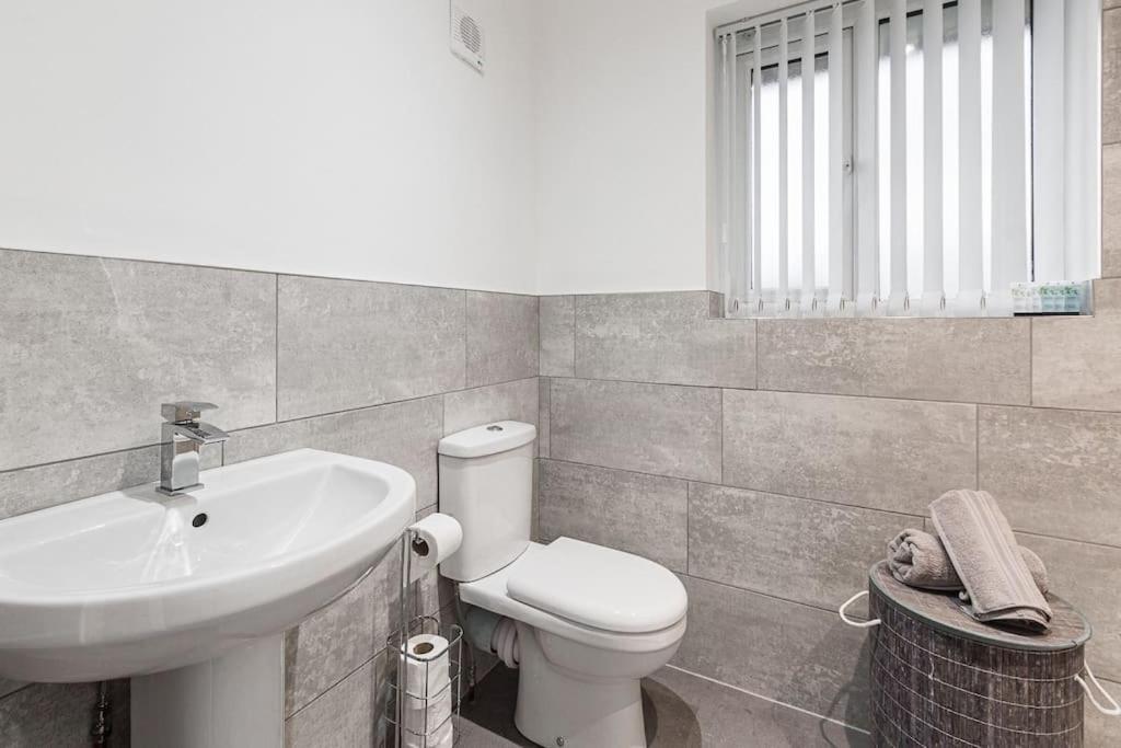 Park & Relax In 1Bd Central Liverpool Home Exterior foto