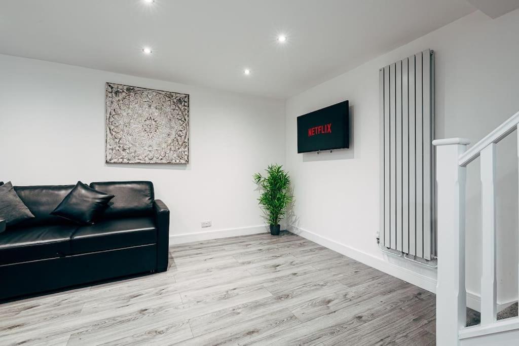 Park & Relax In 1Bd Central Liverpool Home Exterior foto